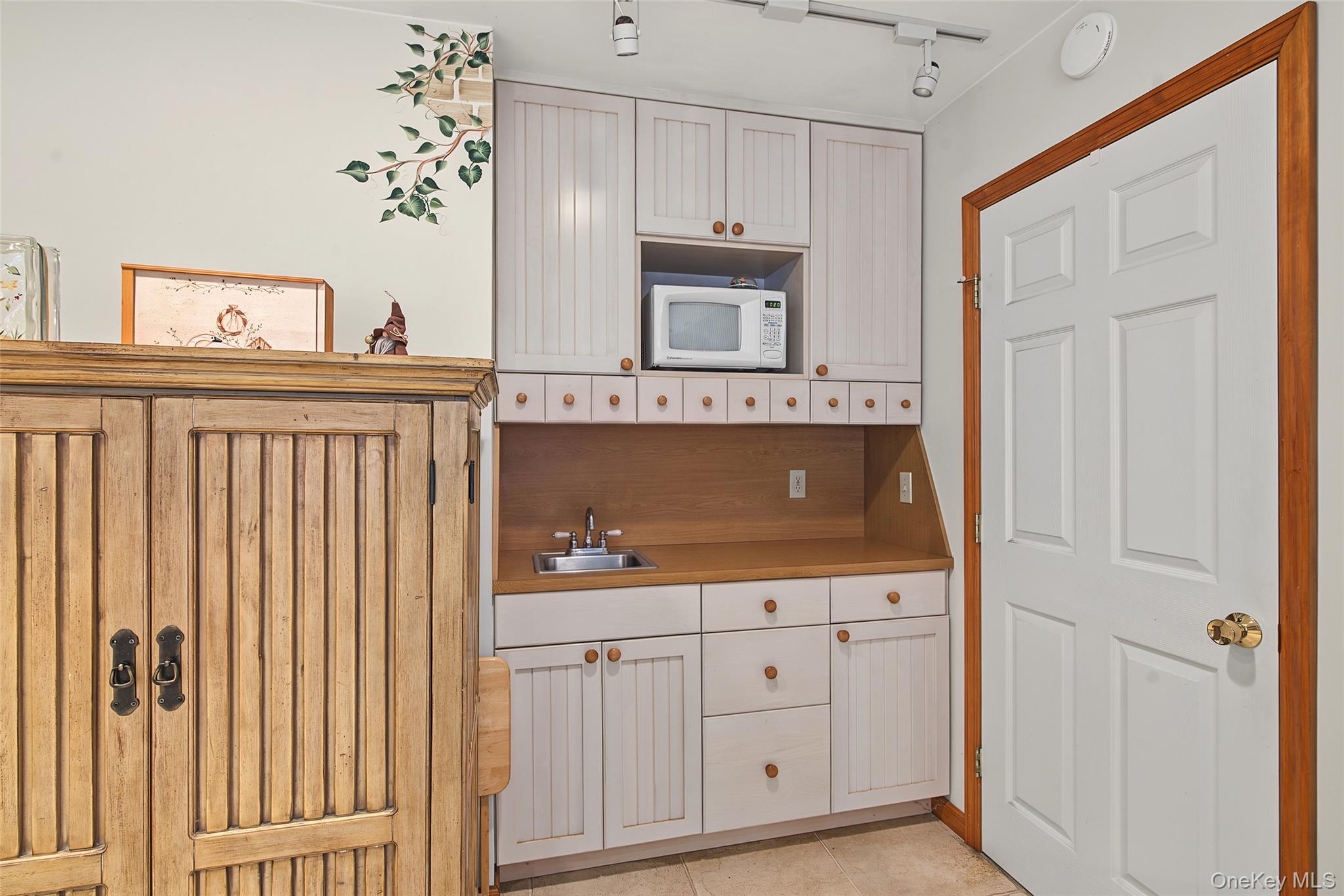 105 Nathan Drive Property Photo 15