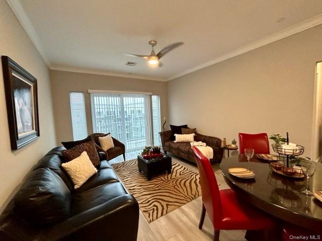 75 E Hoffman Avenue 3005 Property Photo 10