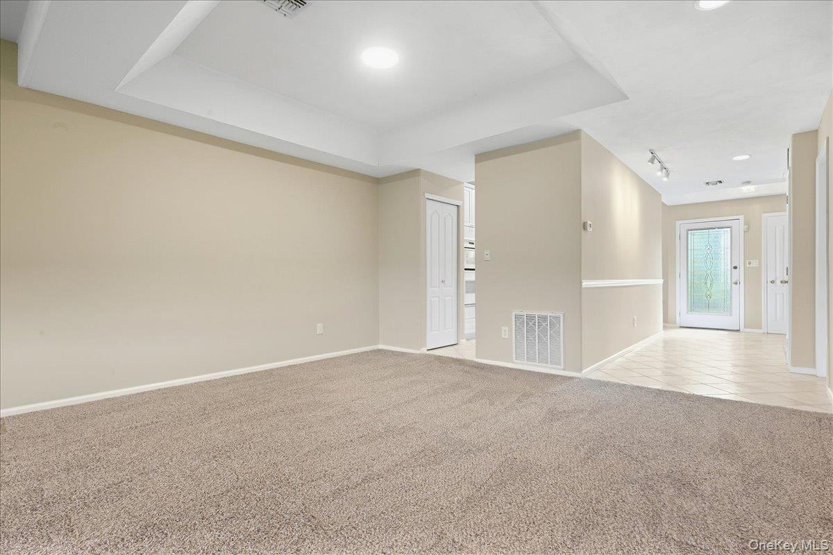 89 Windwatch Drive Property Photo 10