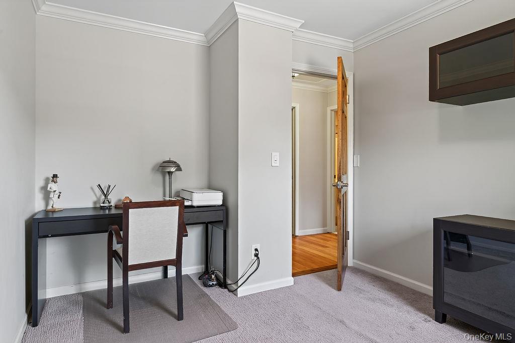 9 Redtwig Court Property Photo 16