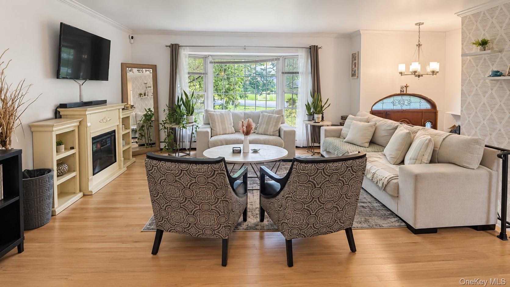 28 Pike Place Property Photo 6
