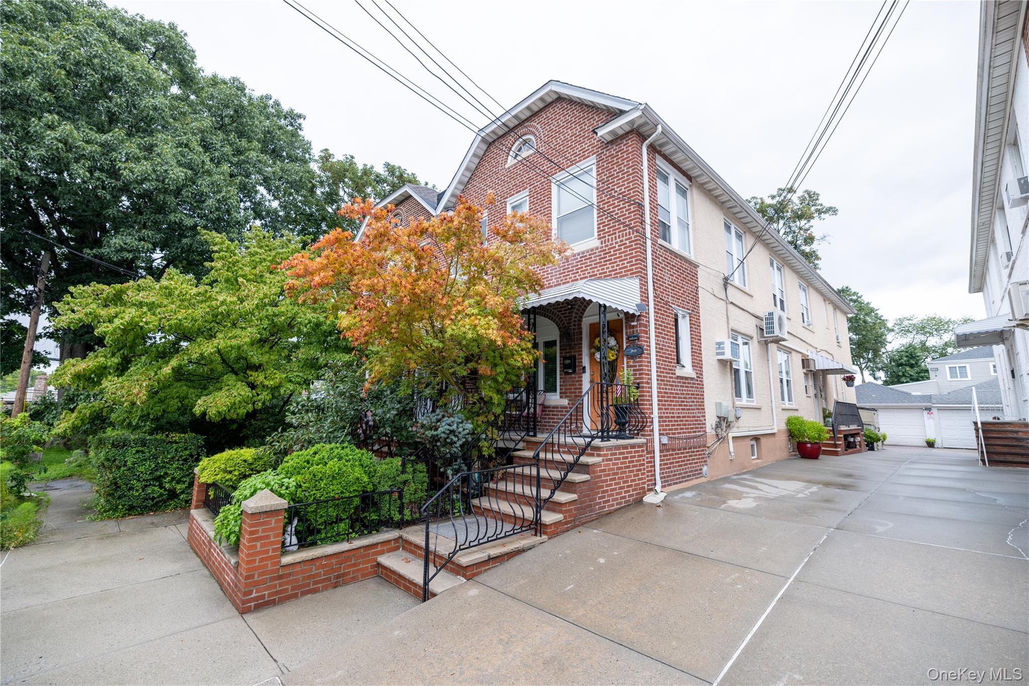 3931 201st Street Property Photo 1
