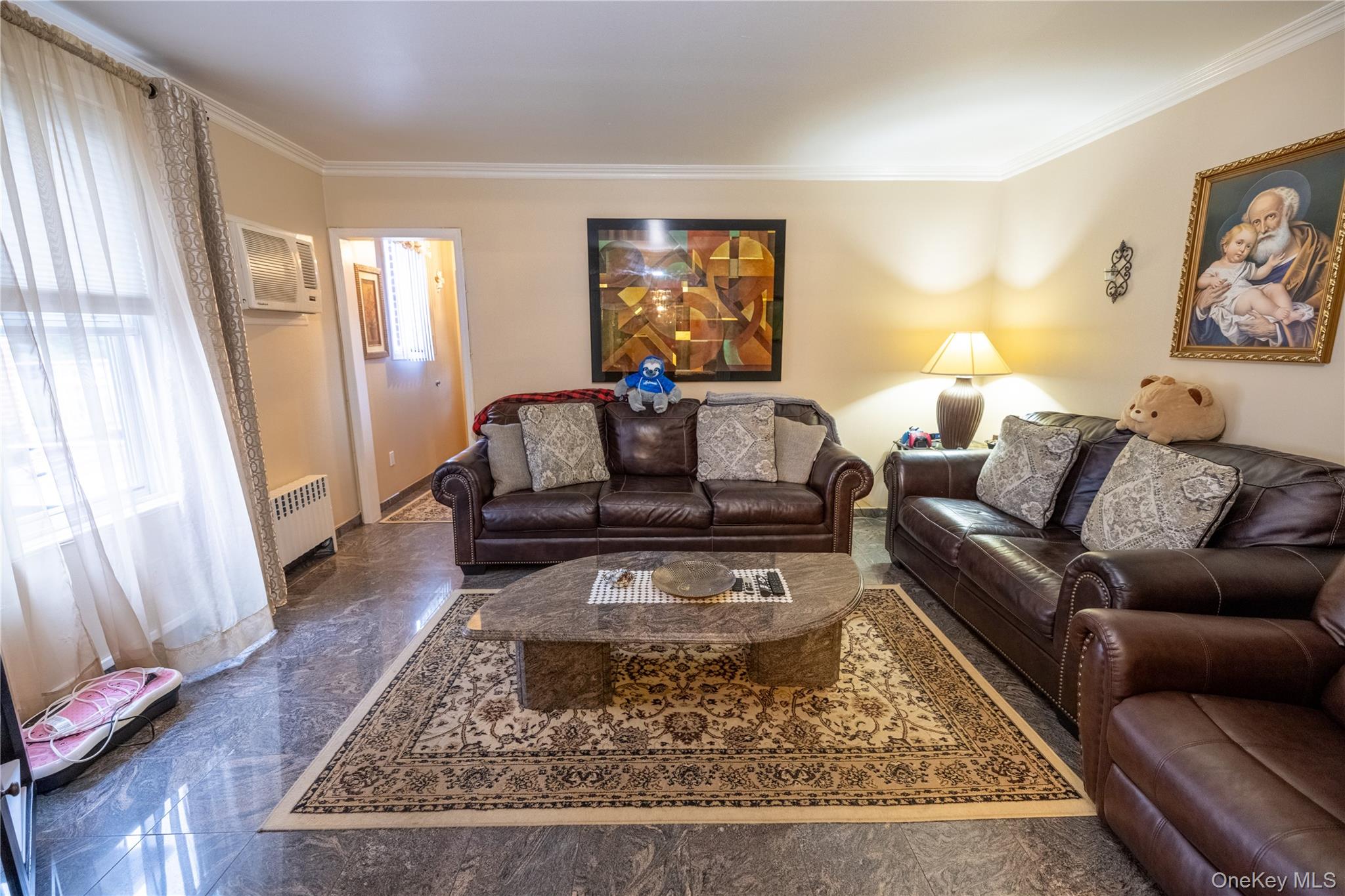 3931 201st Street Property Photo 4