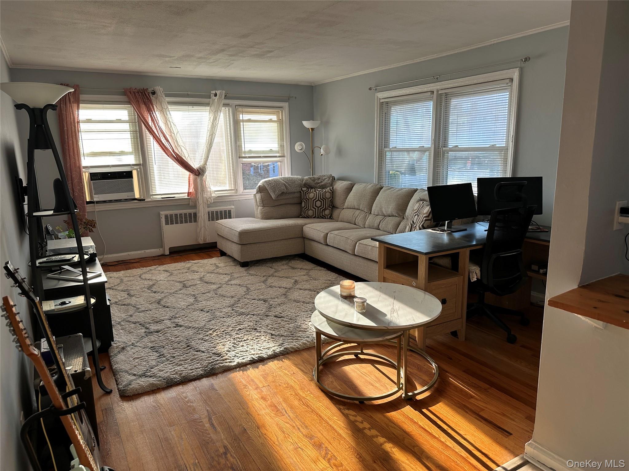 570 E Broadway 2a Property Photo 2