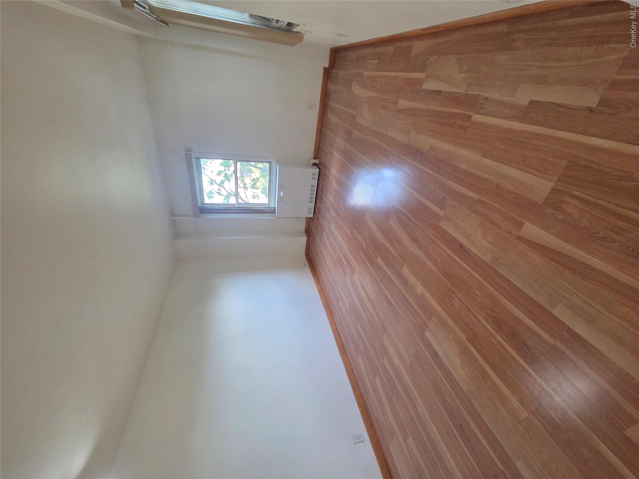 9 W Fordham Hill 7h Property Photo 13