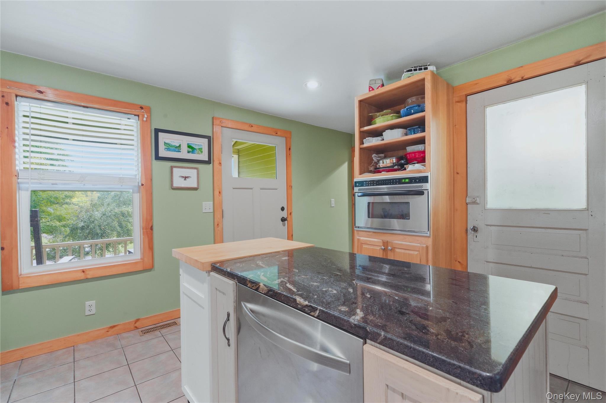 371 Crescent Avenue Property Photo 14