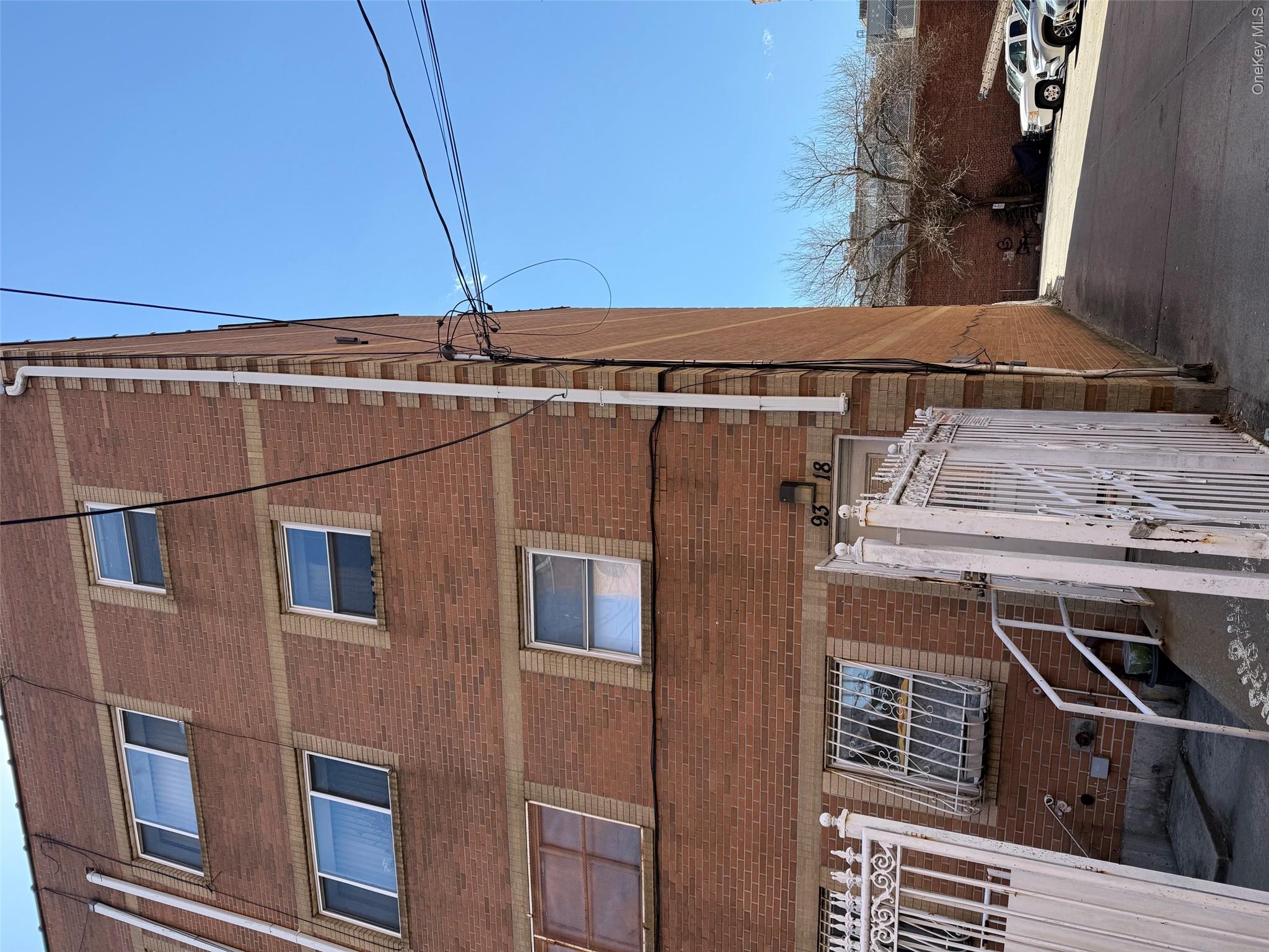 9318 170th Street Property Photo 1