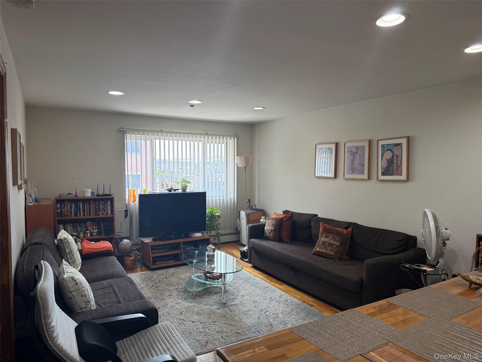 9318 170th Street Property Photo 5