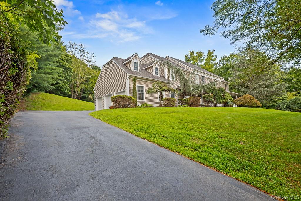 10 Golden Road Property Photo 31