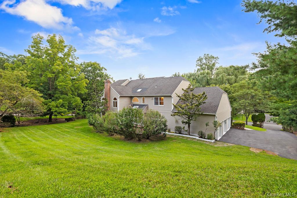 10 Golden Road Property Photo 32