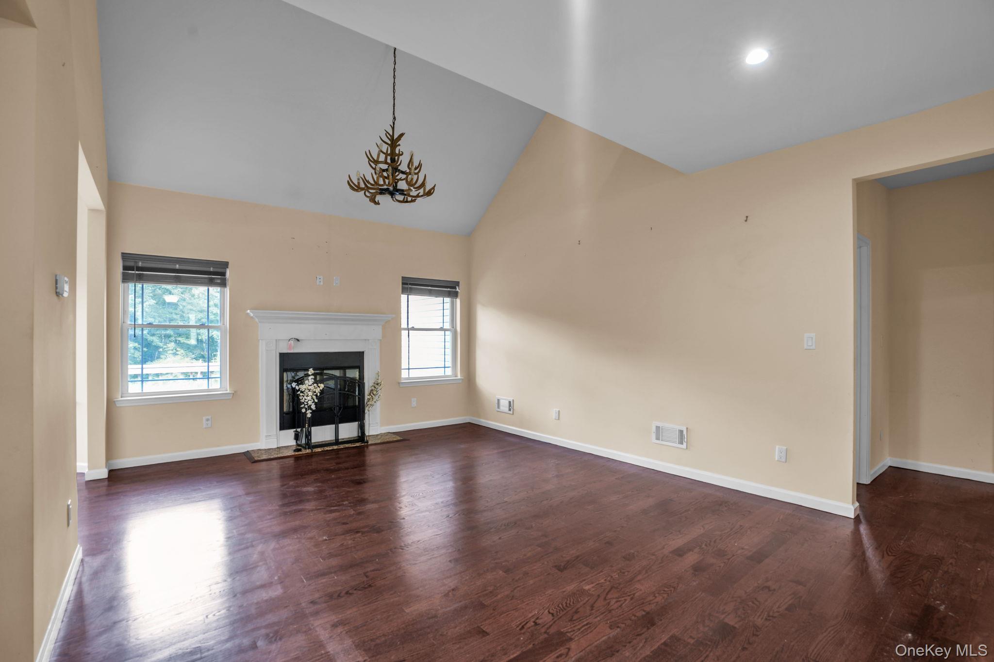 53 Highland View Place Property Photo 2