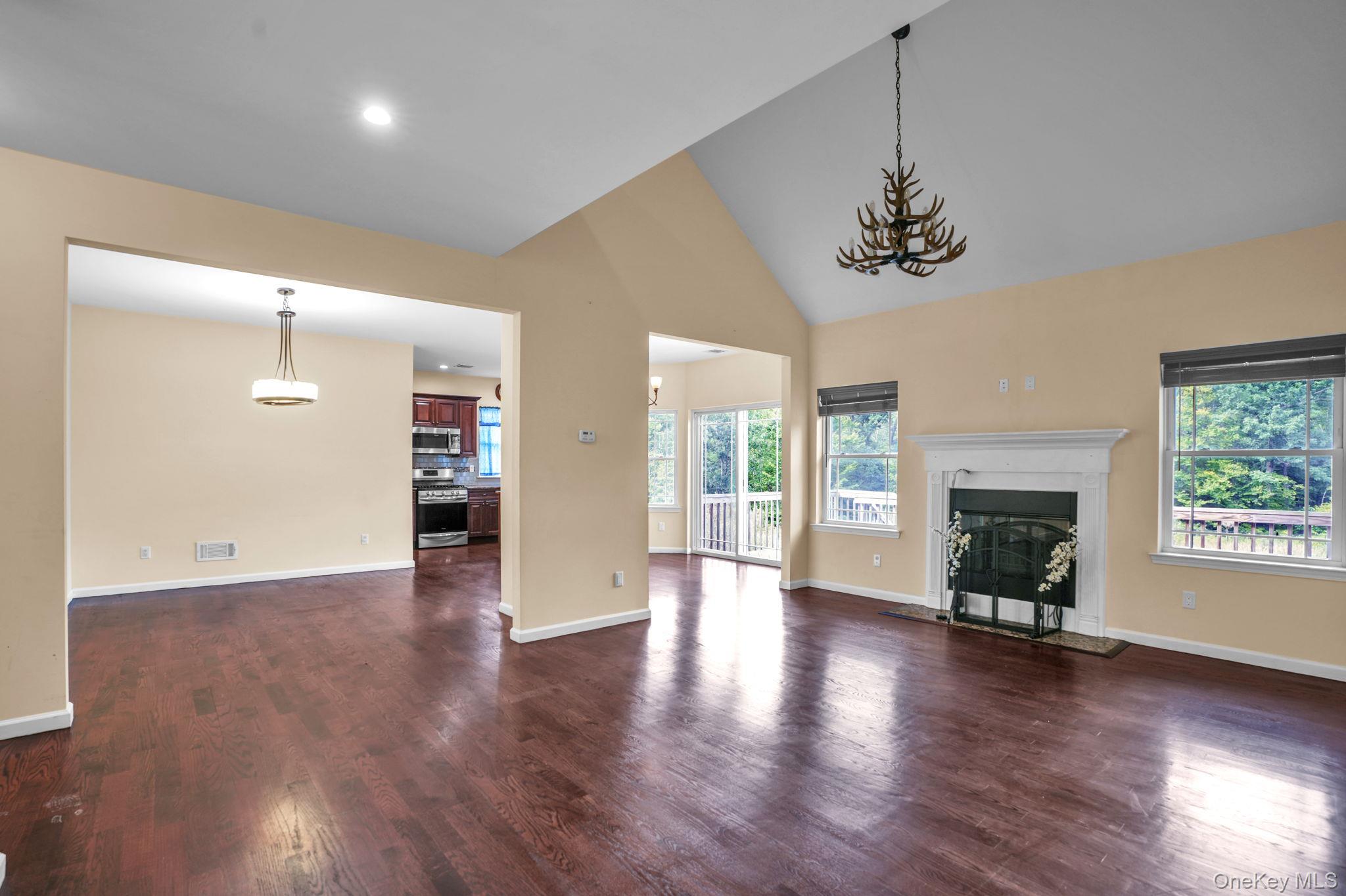 53 Highland View Place Property Photo 5