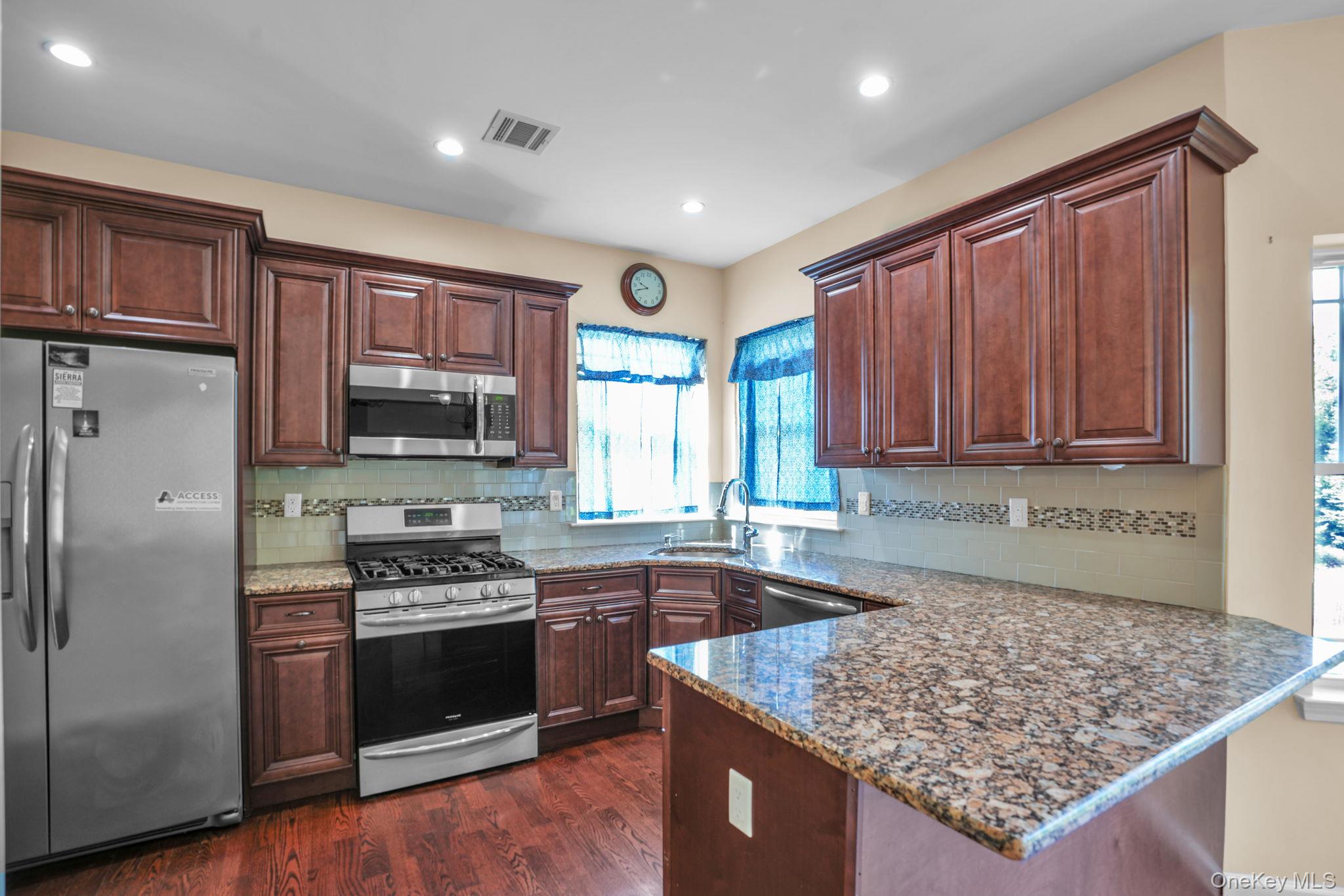 53 Highland View Place Property Photo 15