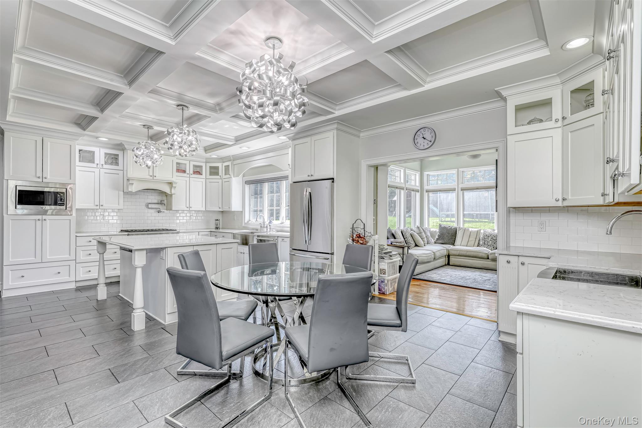10 Cobblestone Farm Court Property Photo 15