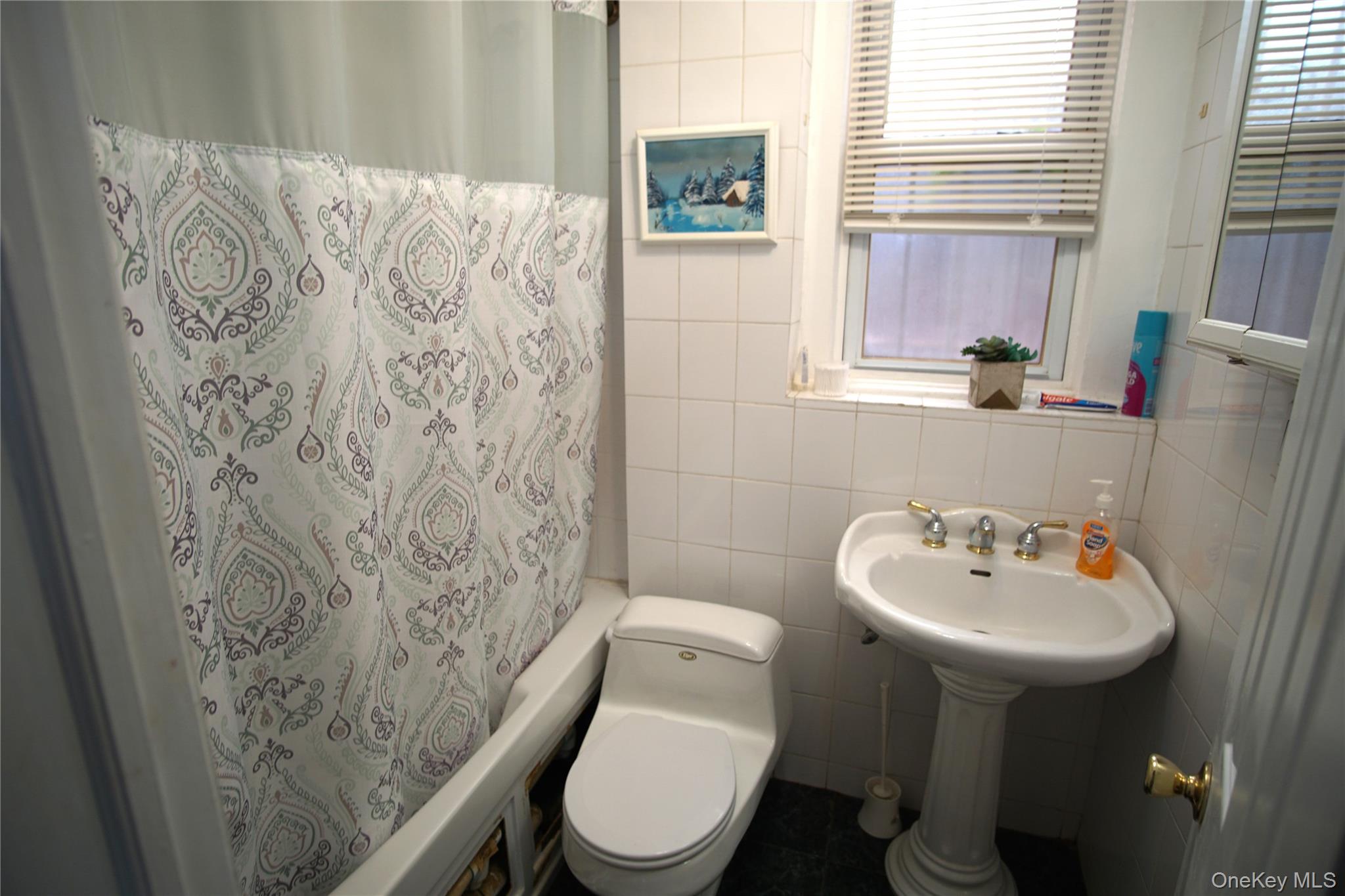 2430 Esplanade Avenue Property Photo 8