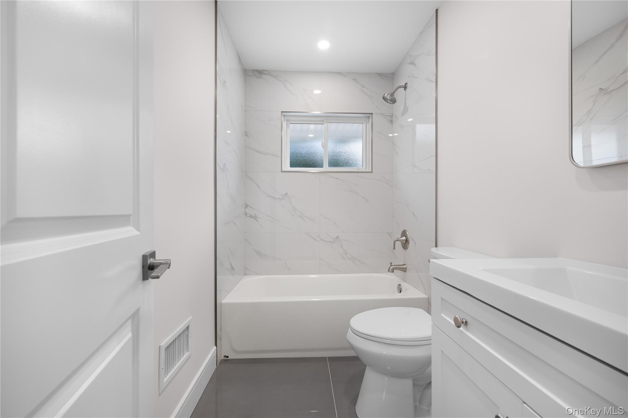 126 Lambert Avenue Property Photo 16