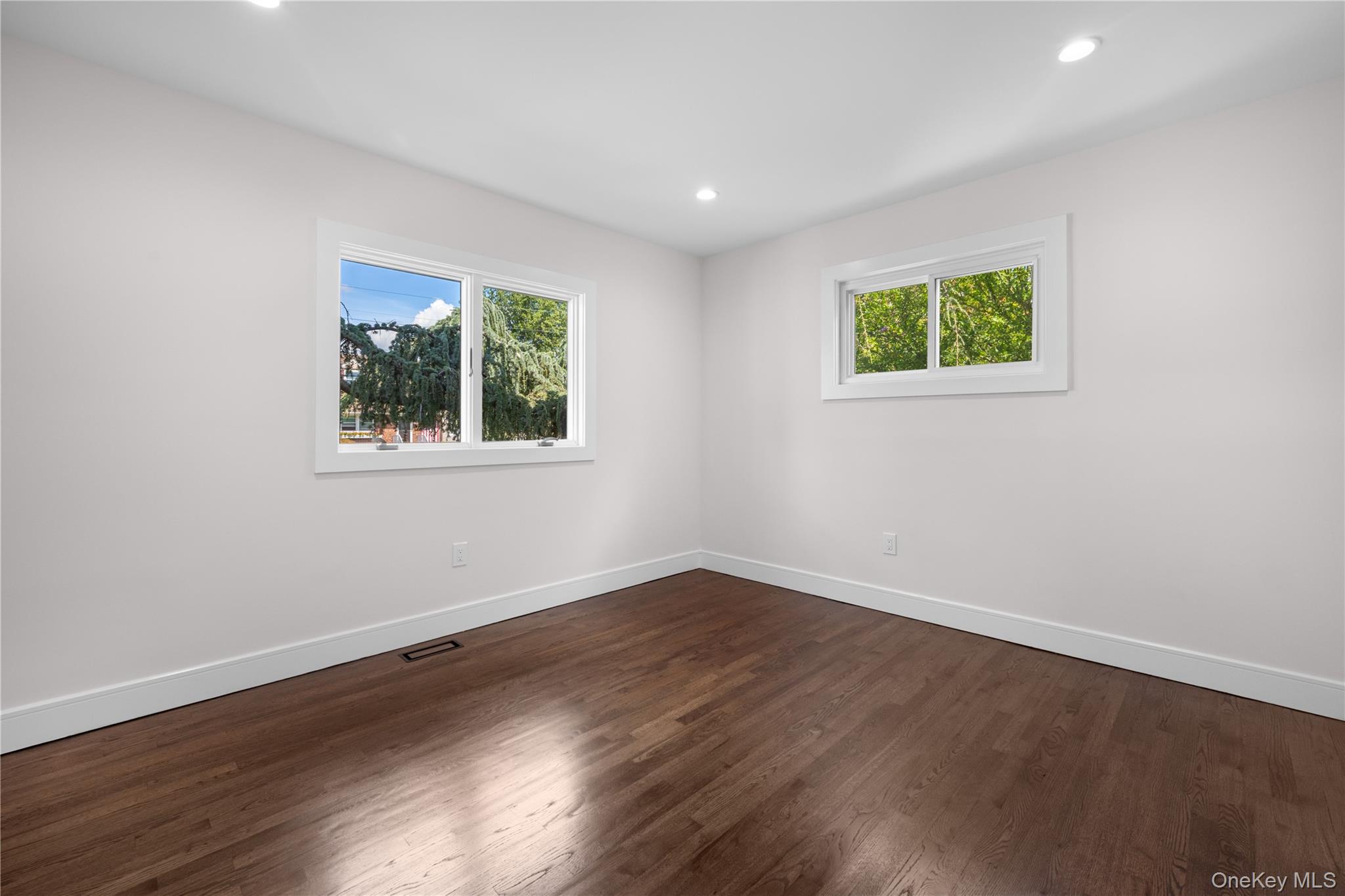 126 Lambert Avenue Property Photo 22