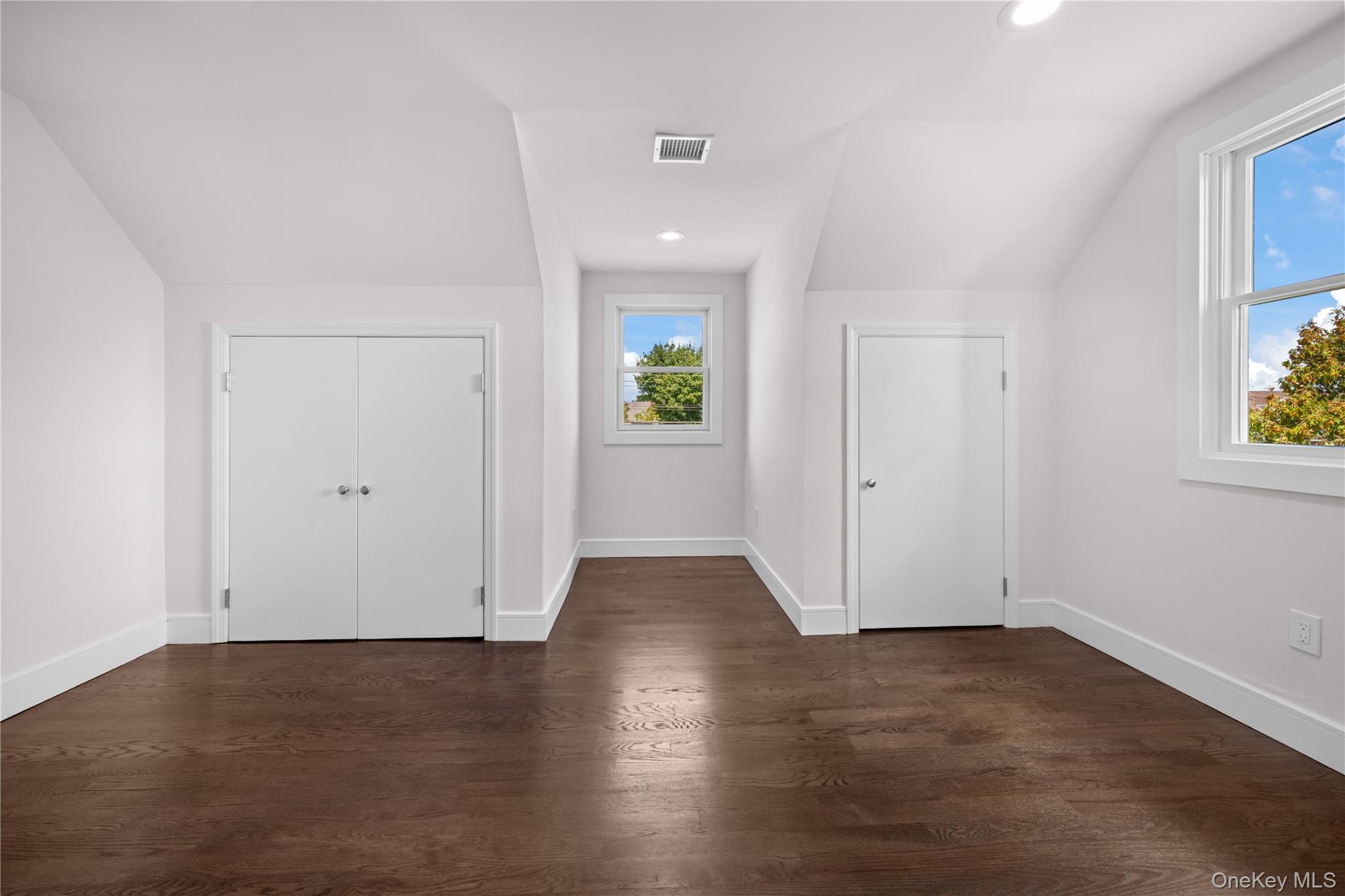 126 Lambert Avenue Property Photo 28