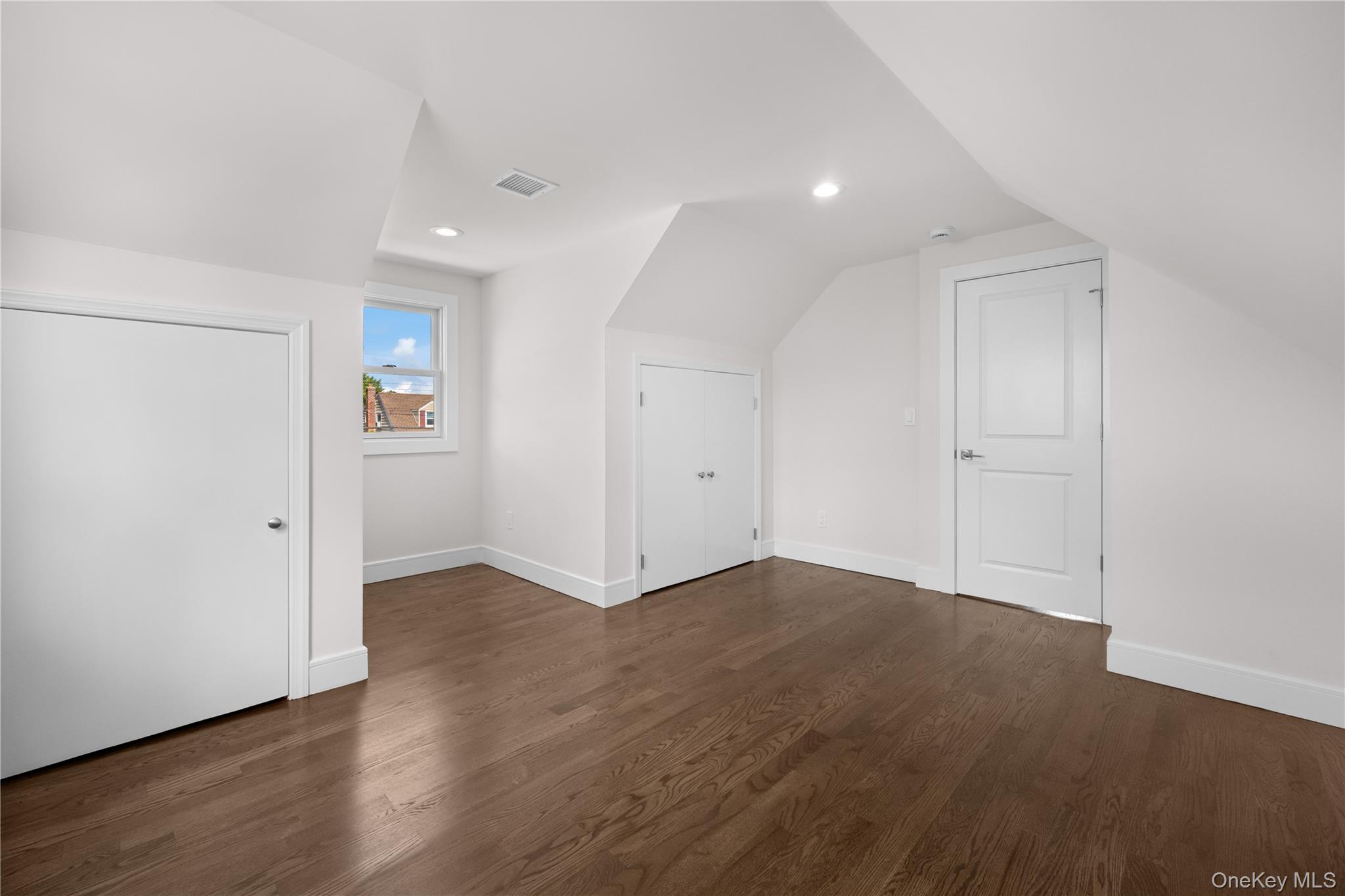 126 Lambert Avenue Property Photo 32