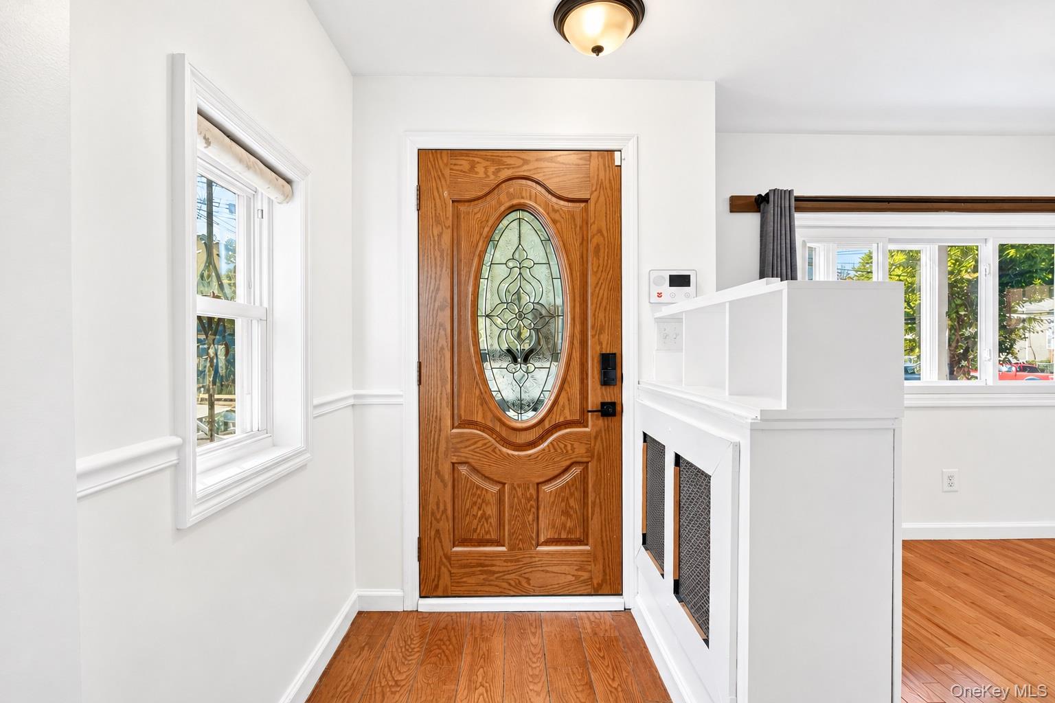 1787 Randall Avenue Property Photo 3