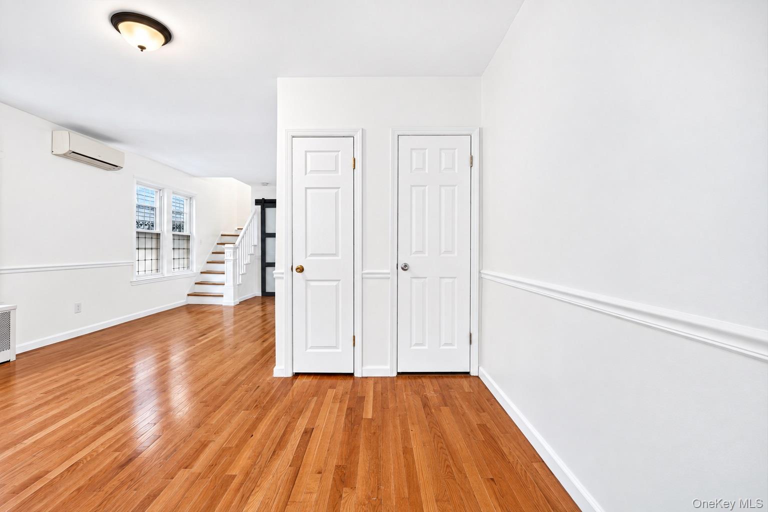 1787 Randall Avenue Property Photo 17