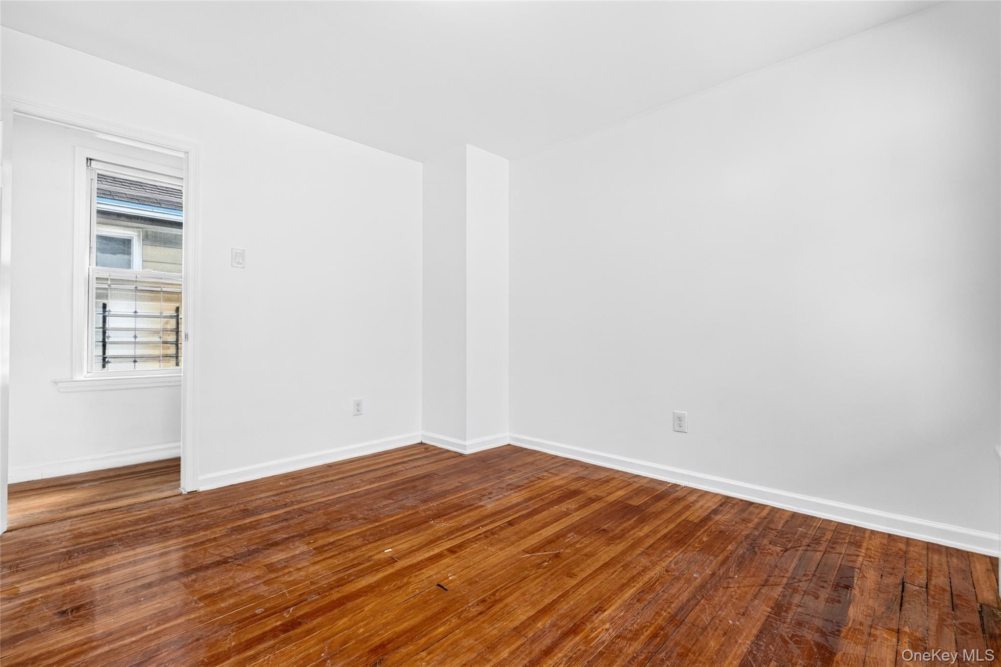 1787 Randall Avenue Property Photo 30