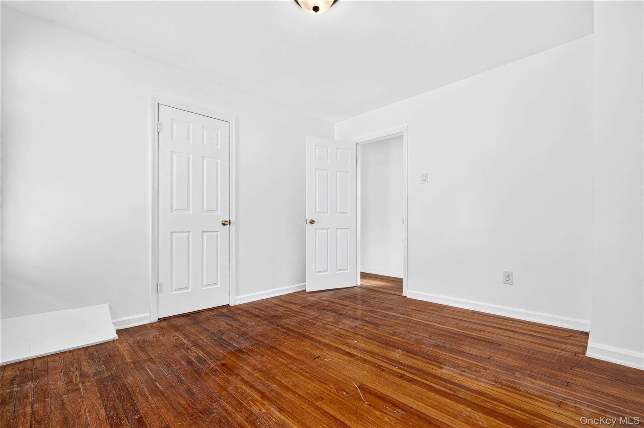 1787 Randall Avenue Property Photo 31