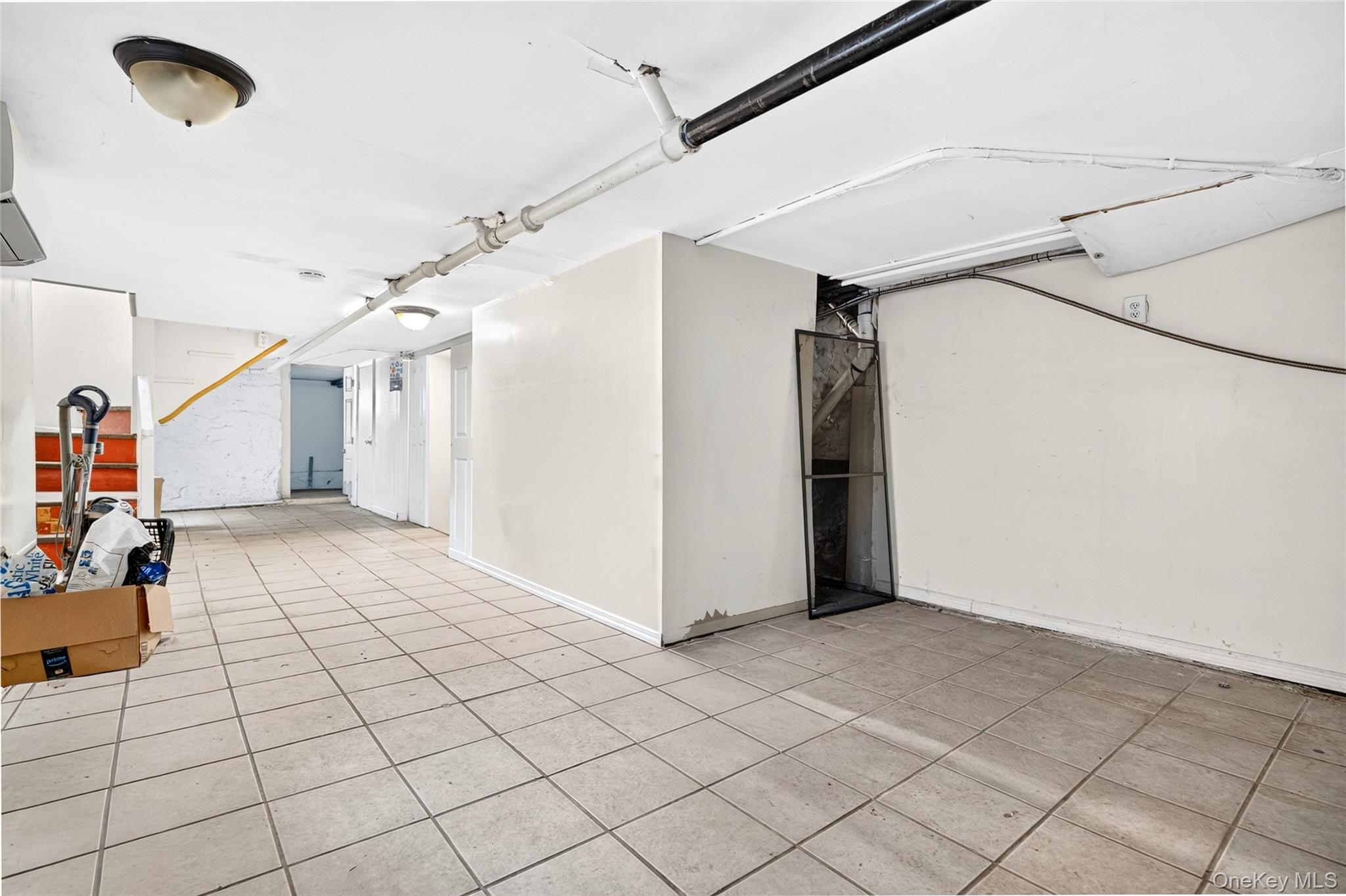 1787 Randall Avenue Property Photo 37