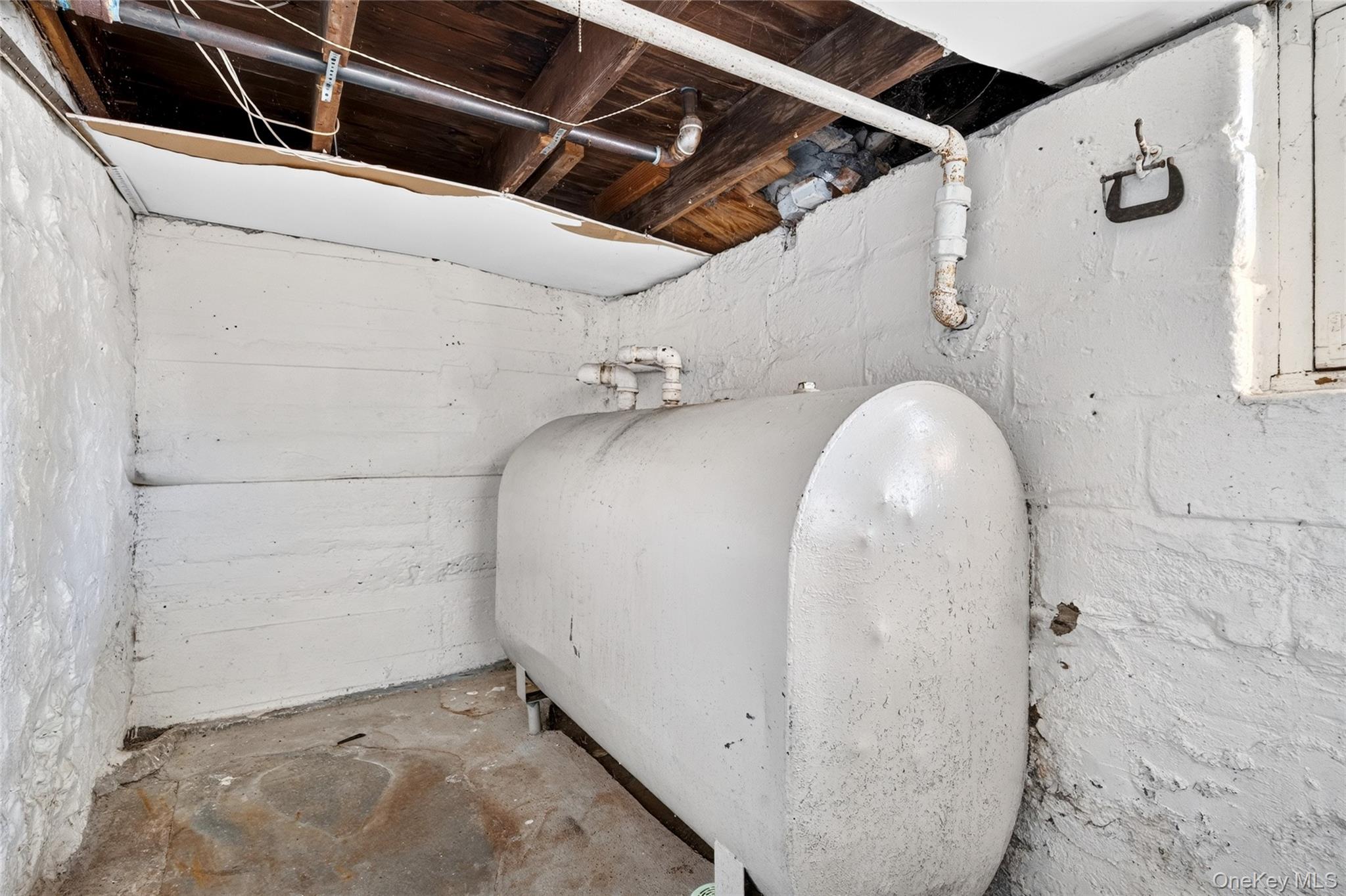 1787 Randall Avenue Property Photo 39
