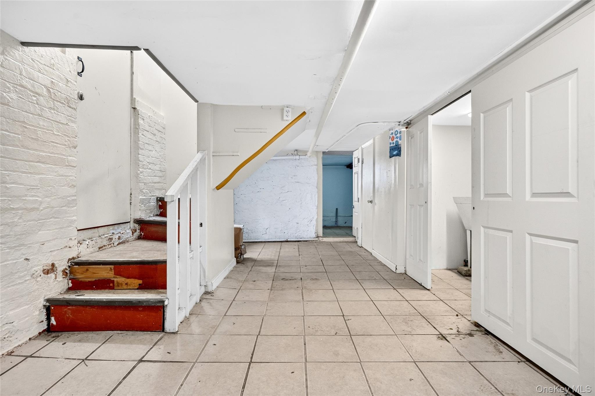 1787 Randall Avenue Property Photo 40