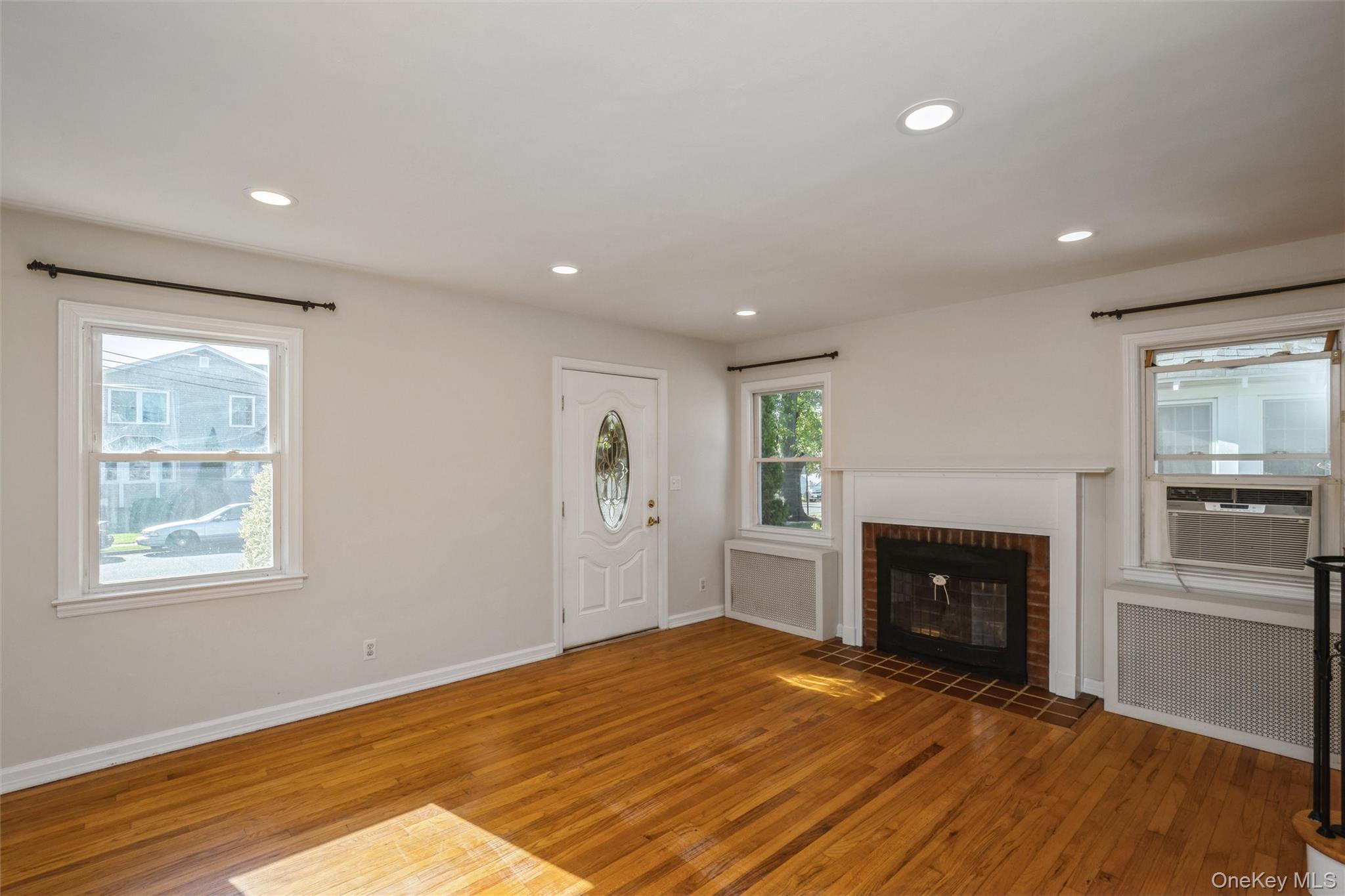 35 Annette Avenue Property Photo 3