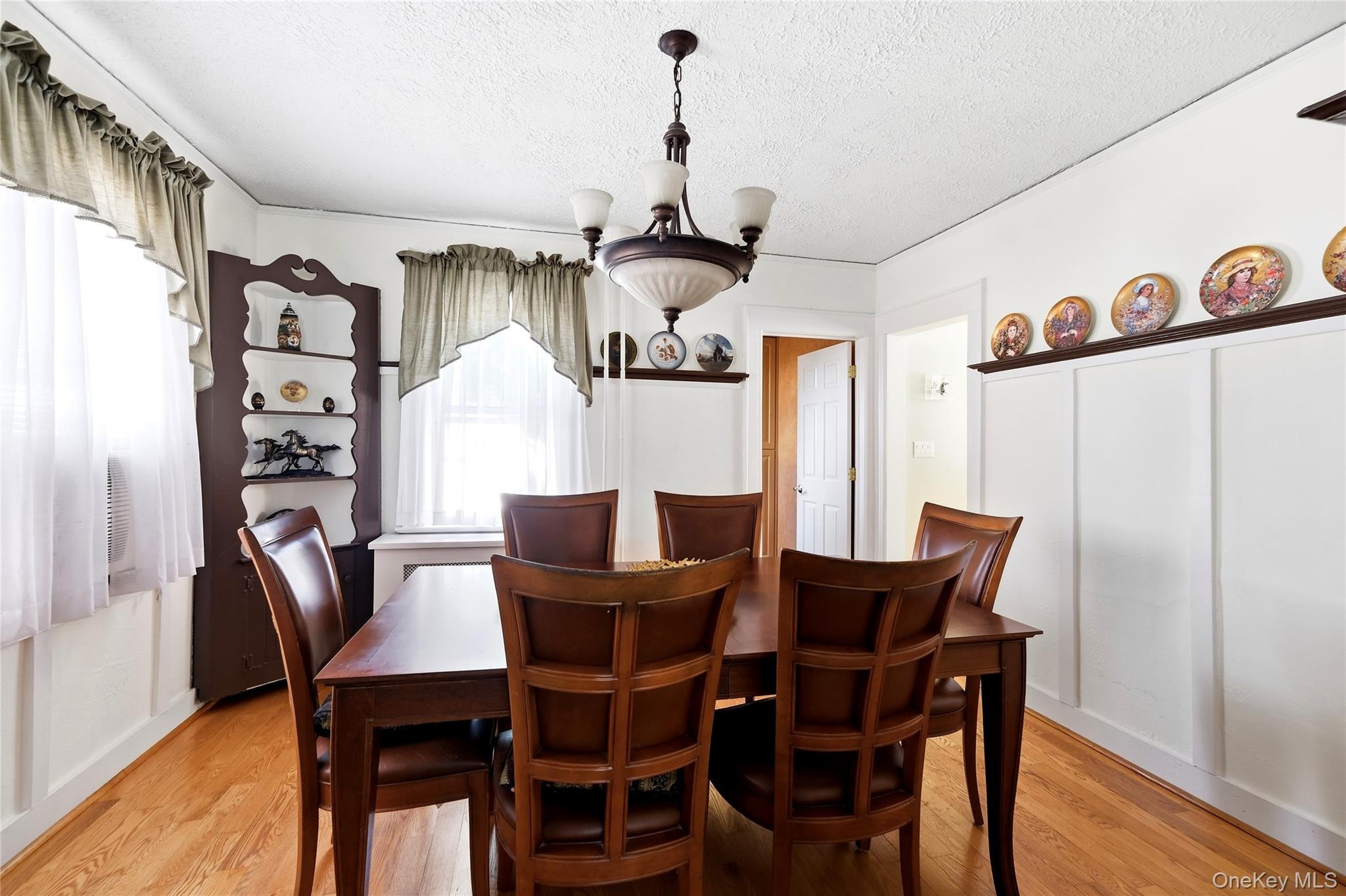 410 Clinton Street Property Photo 15