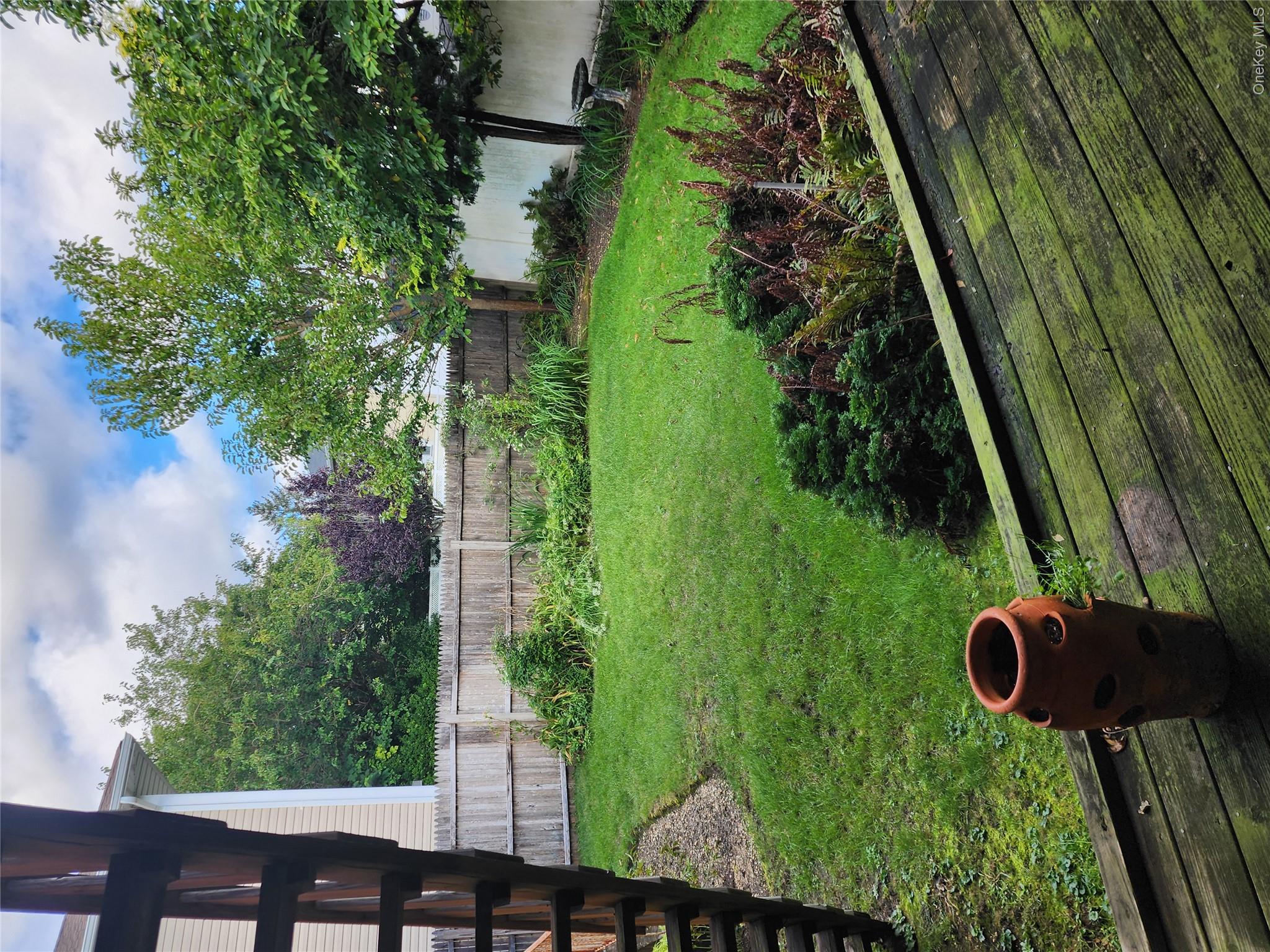 2681 Sheldon Place Property Photo 19