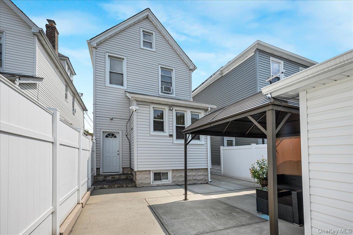 11428 130th Street Property Photo 17