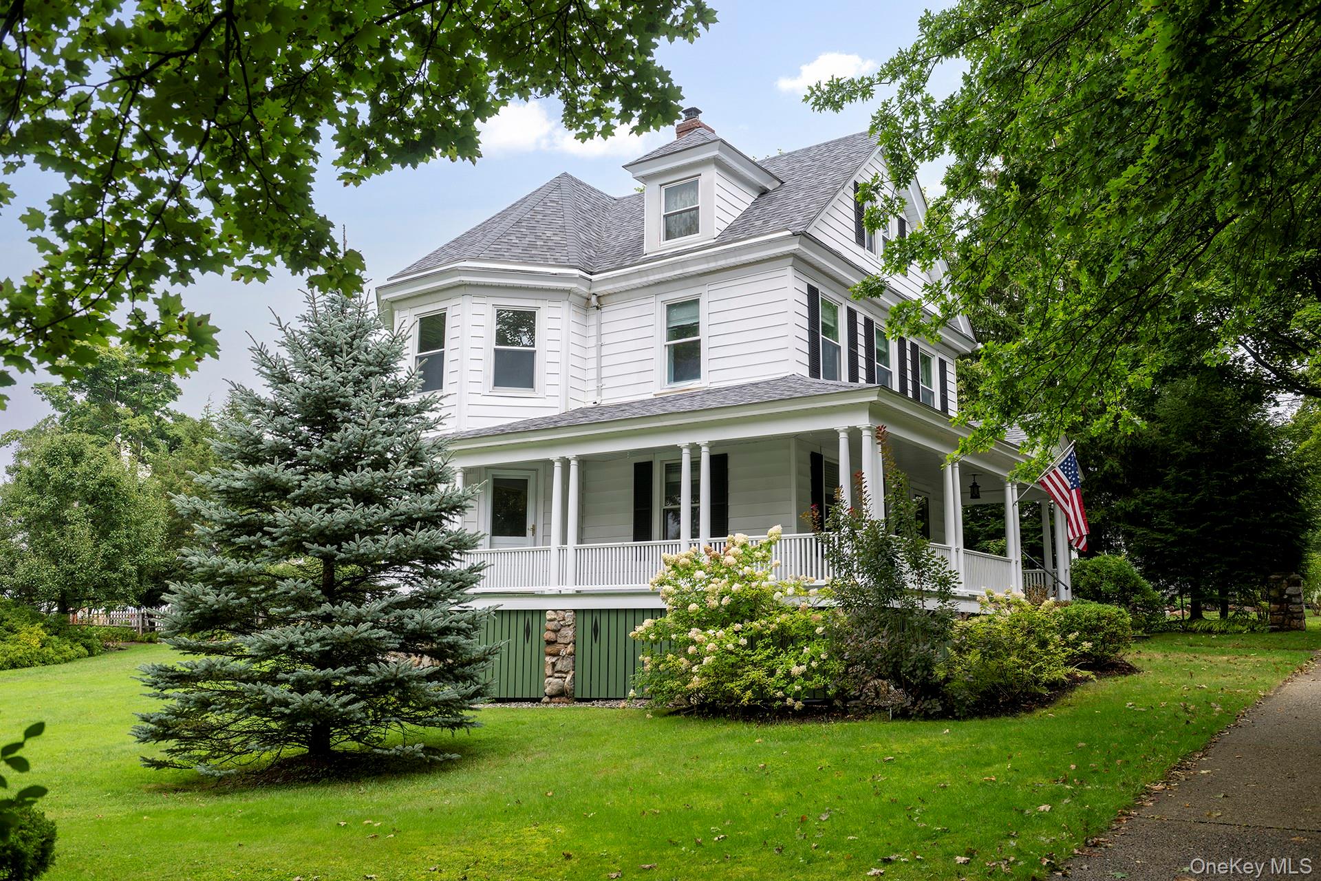 3315 Franklin Avenue Property Photo 3