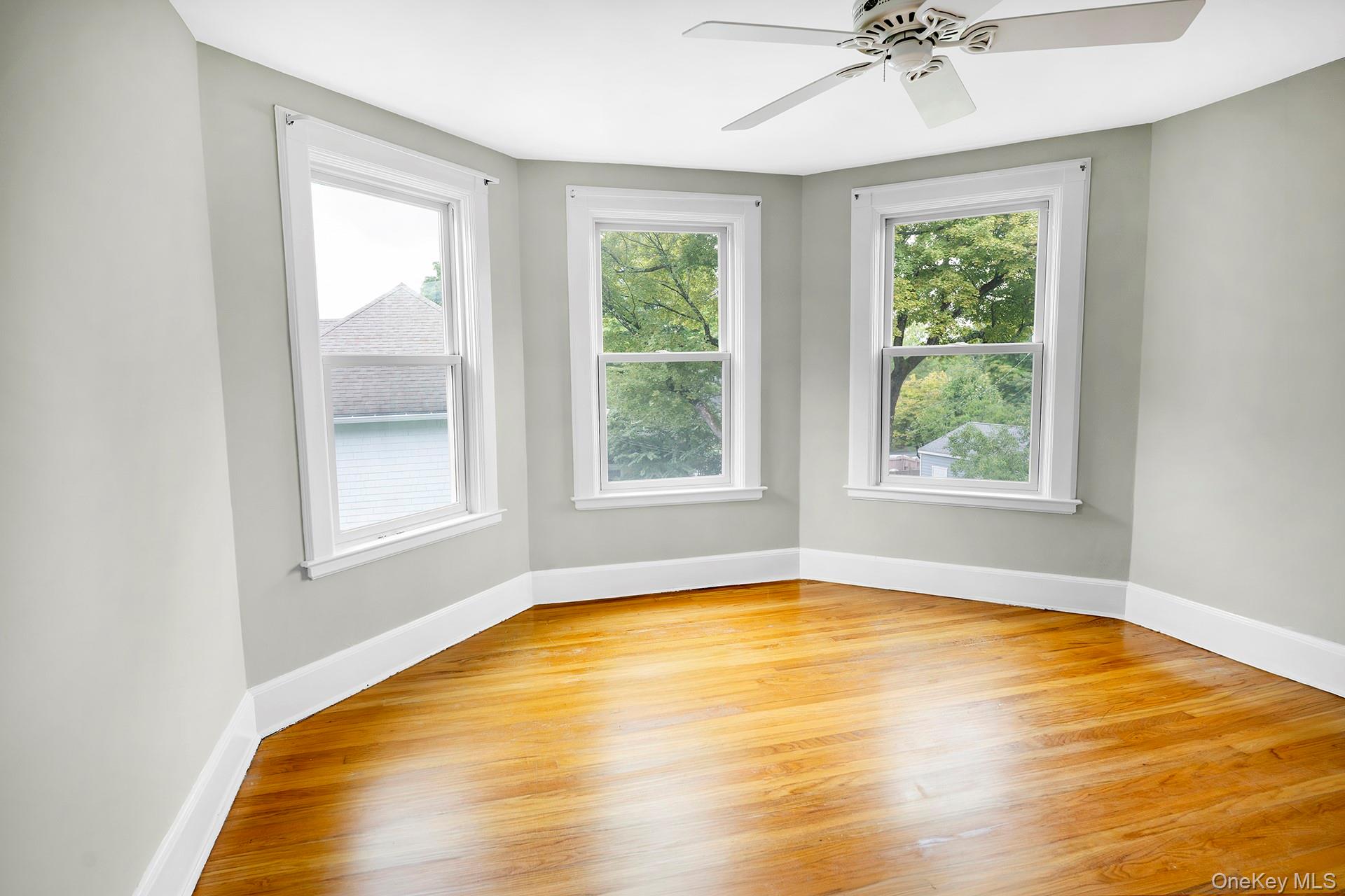 3315 Franklin Avenue Property Photo 24