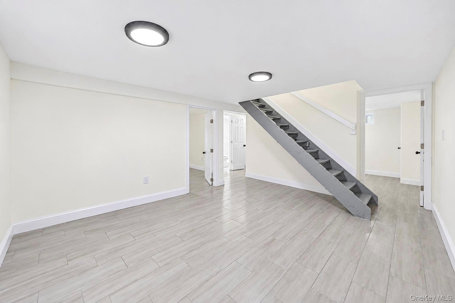 130 Elk Street Property Photo 20