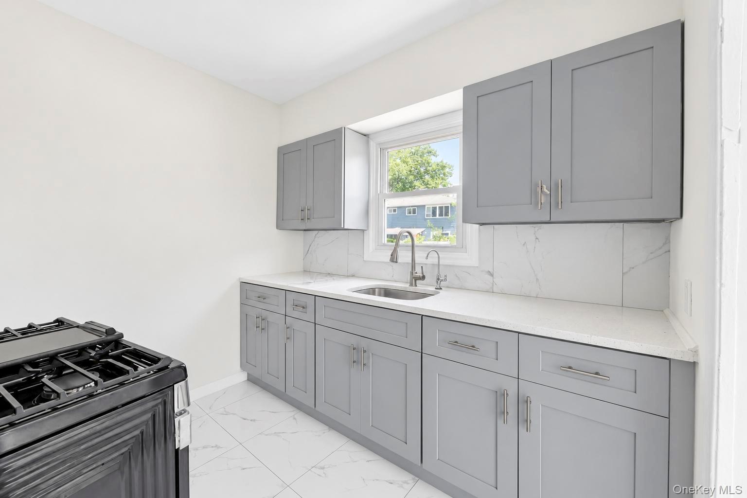 55 S 32nd Street Property Photo 8