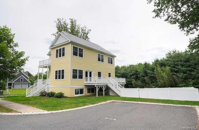 9 Bird Court Property Photo 2