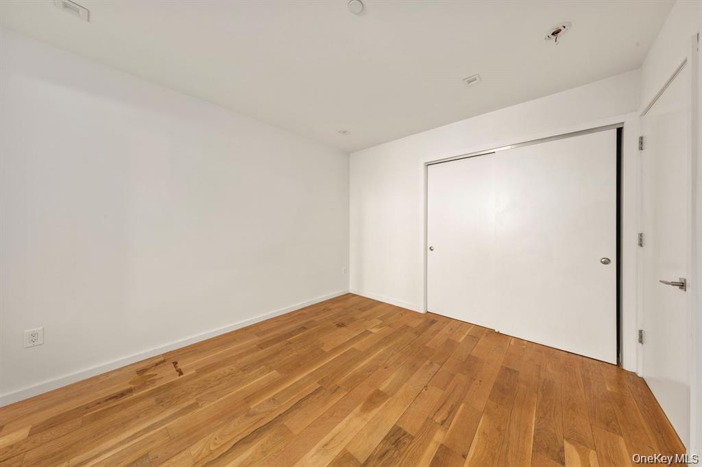 311 Hart Street 1b Property Photo 11