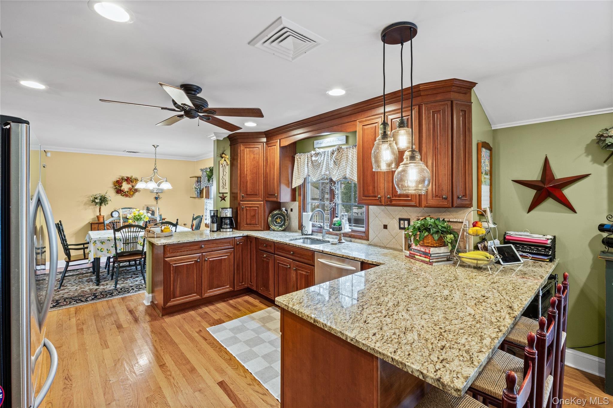 67 Broadway Property Photo 21