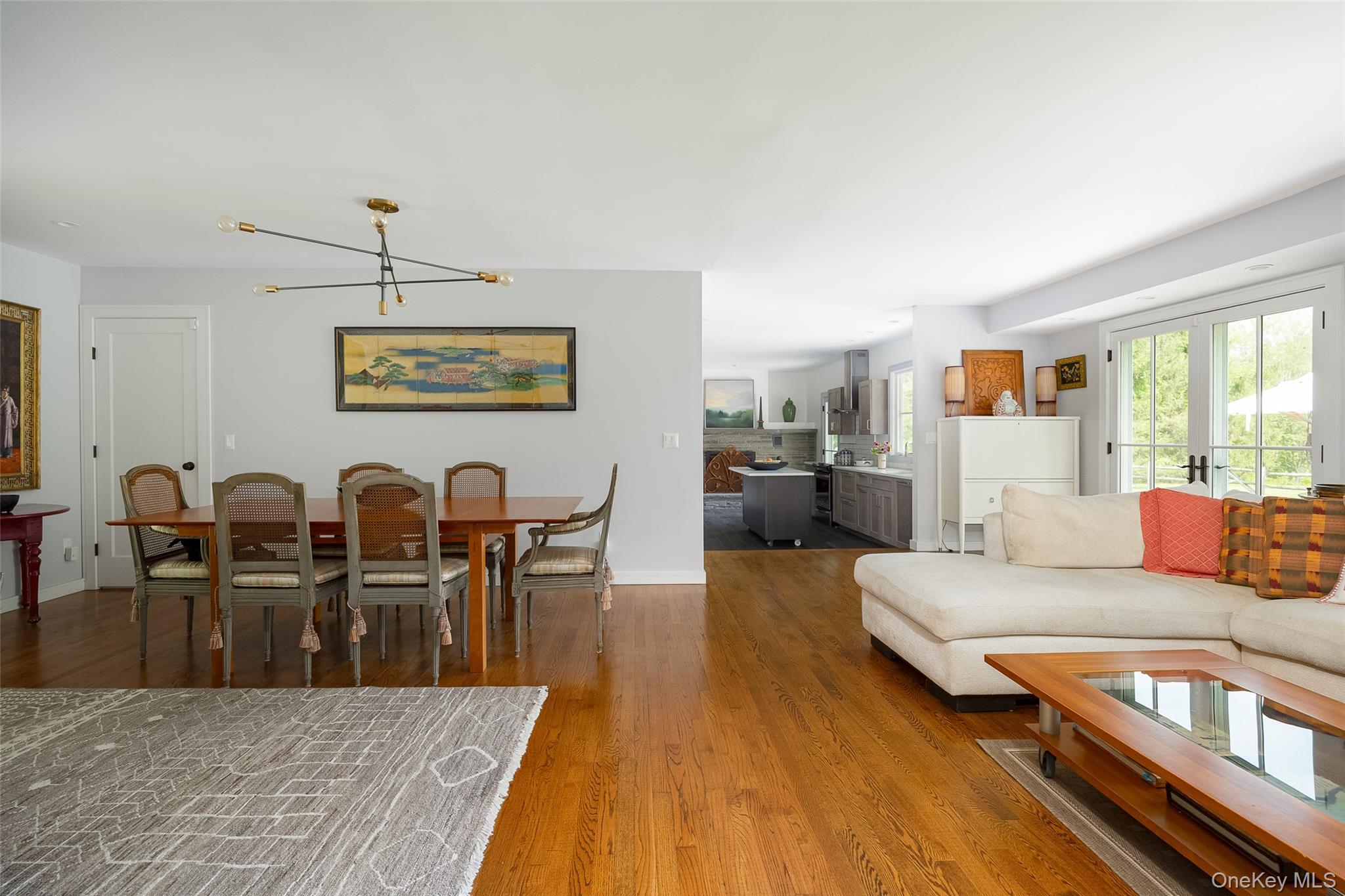 62 Frost Road Property Photo 5