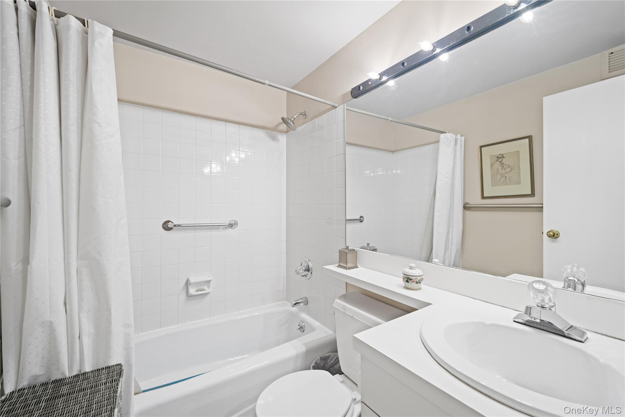 50 Columbus Avenue 610 Property Photo 14