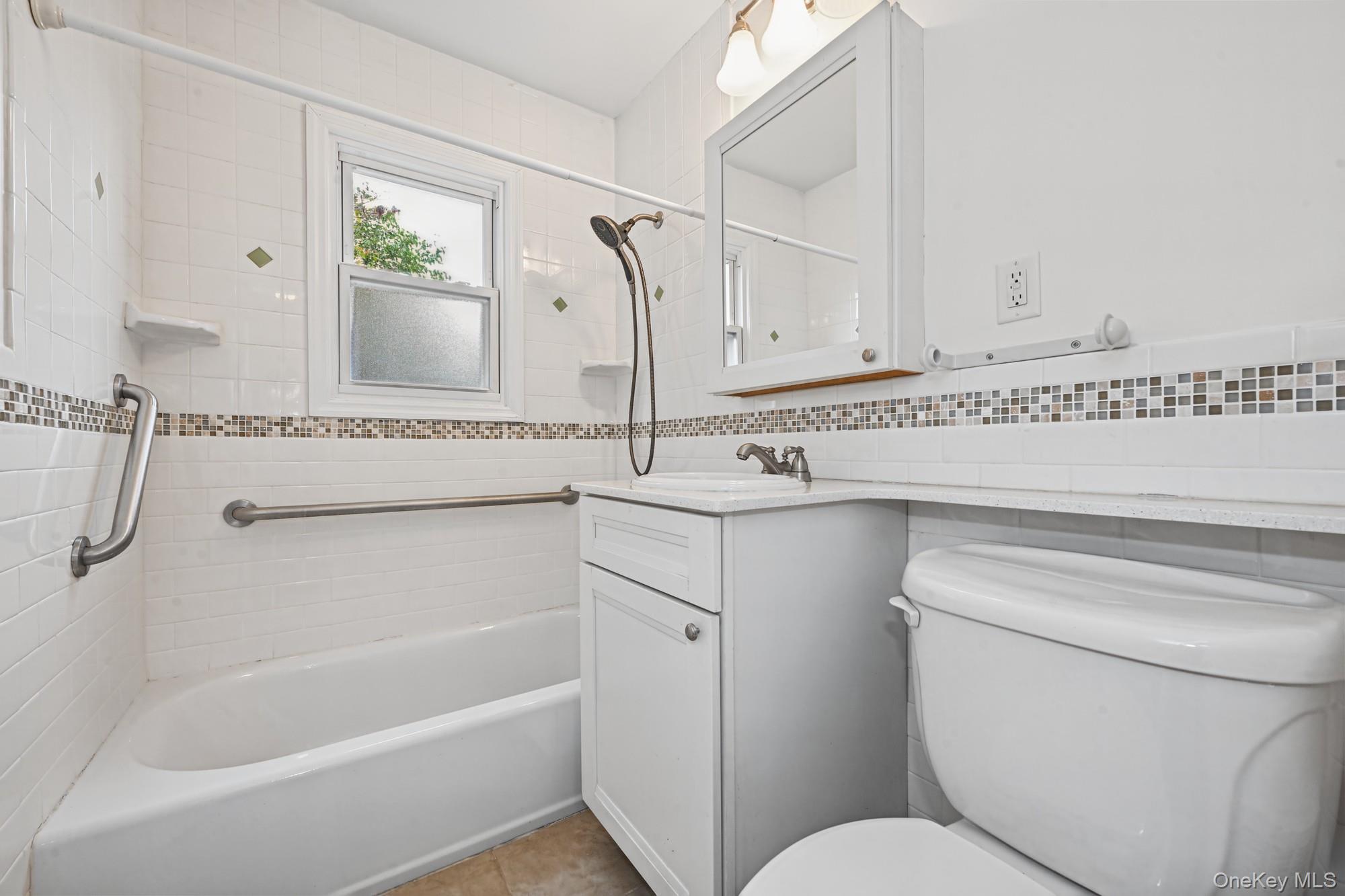 32 Brenner Avenue Property Photo 8