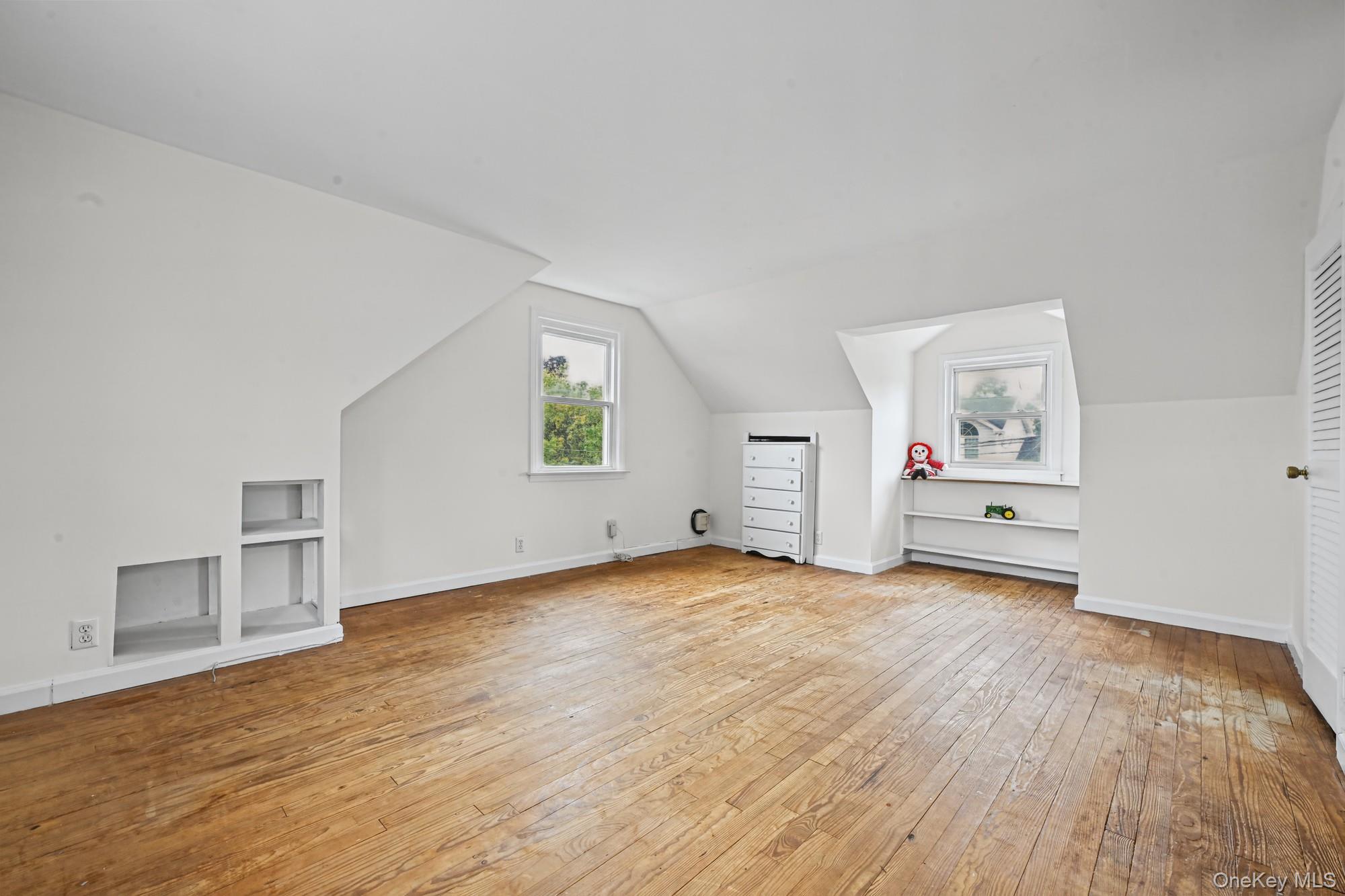 32 Brenner Avenue Property Photo 9