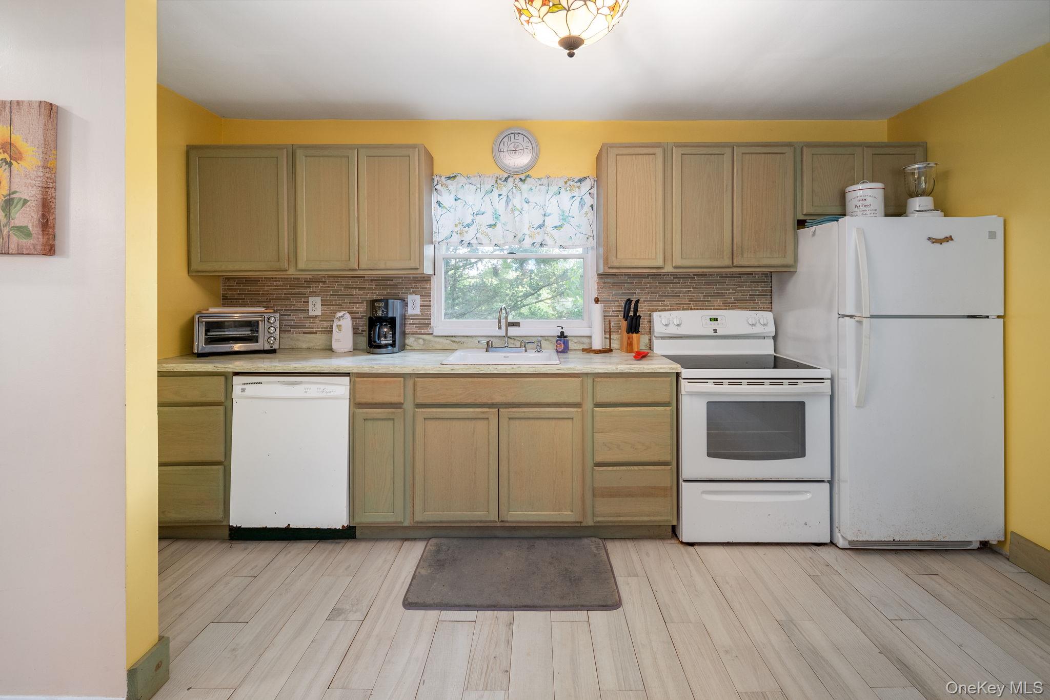 5206 Town Brook Road Property Photo 8