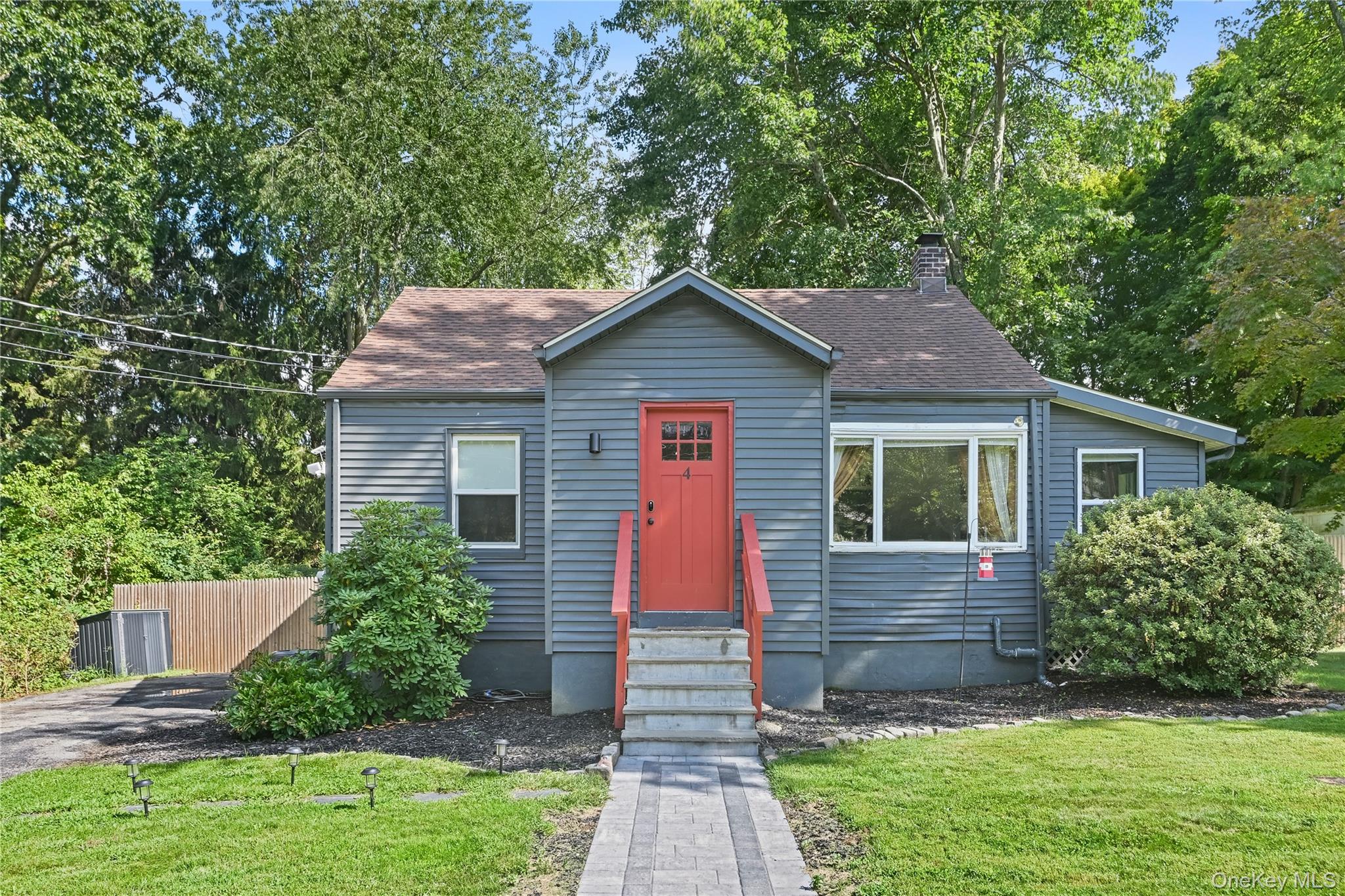 4 Windsor Road Property Photo 2