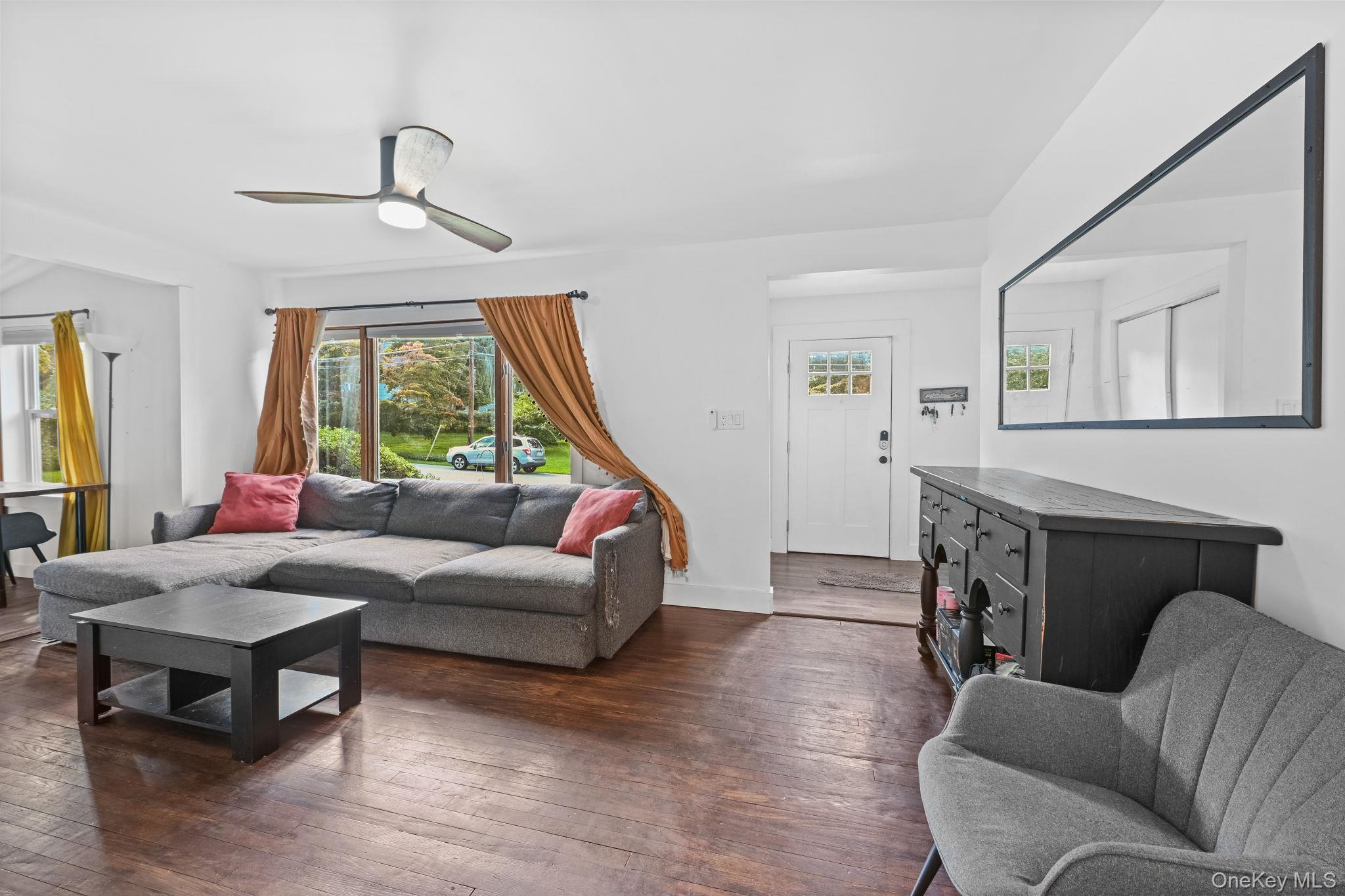 4 Windsor Road Property Photo 9