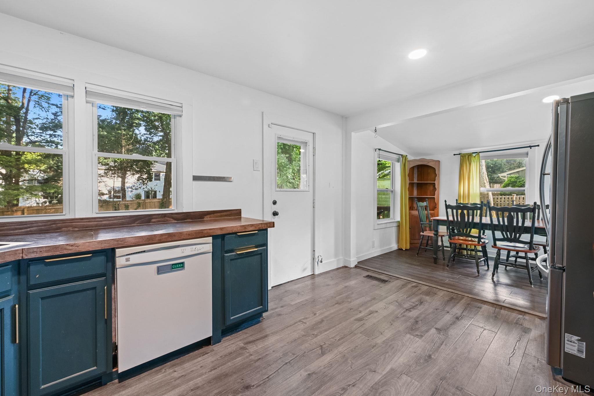 4 Windsor Road Property Photo 13