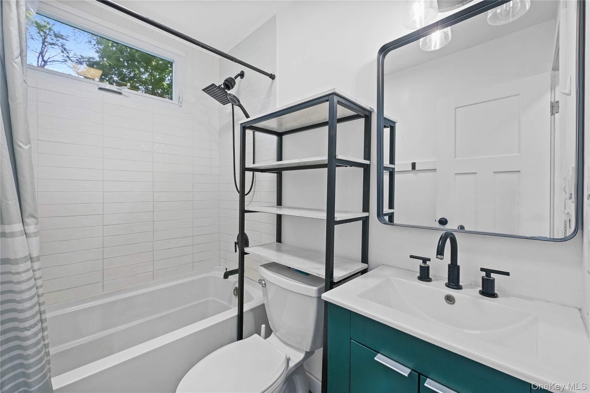 4 Windsor Road Property Photo 20